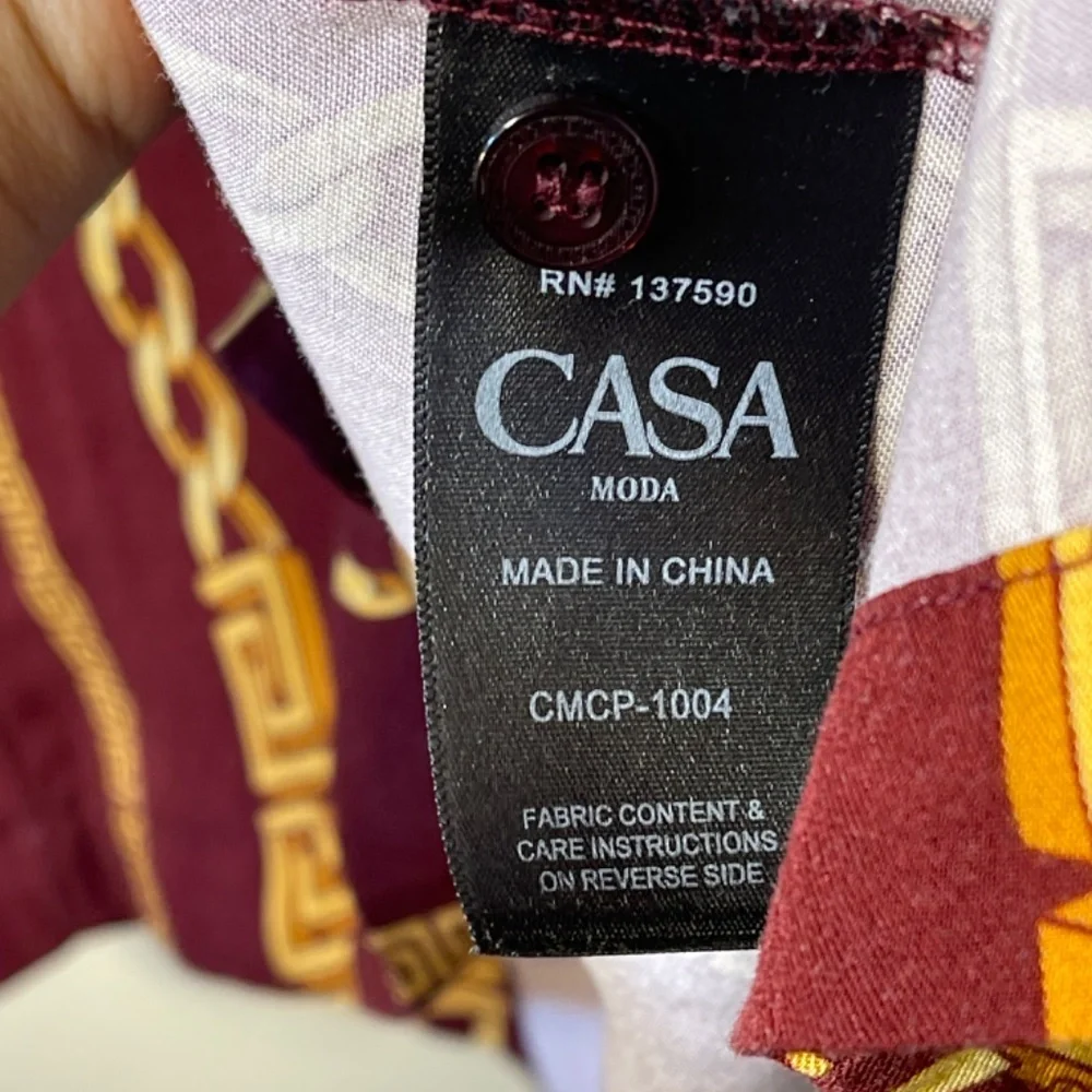 Men's Gold Chains Patterned Button up short sleeve Shirt - Picture 3 of 7